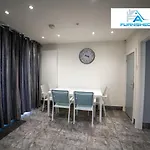 Furnished Accommodation Liverpool - Family Home - Free Parking