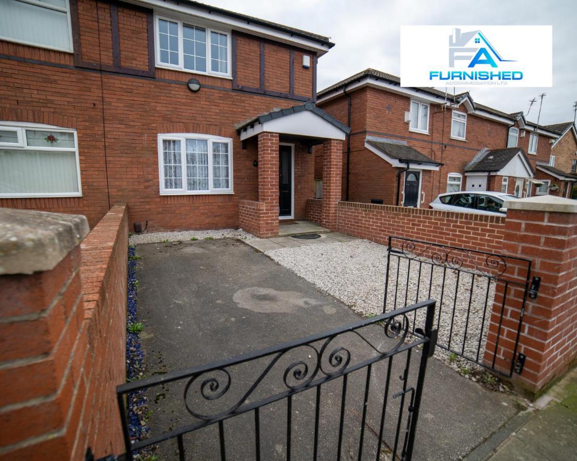 Furnished - Family - Free Parking * Liverpool